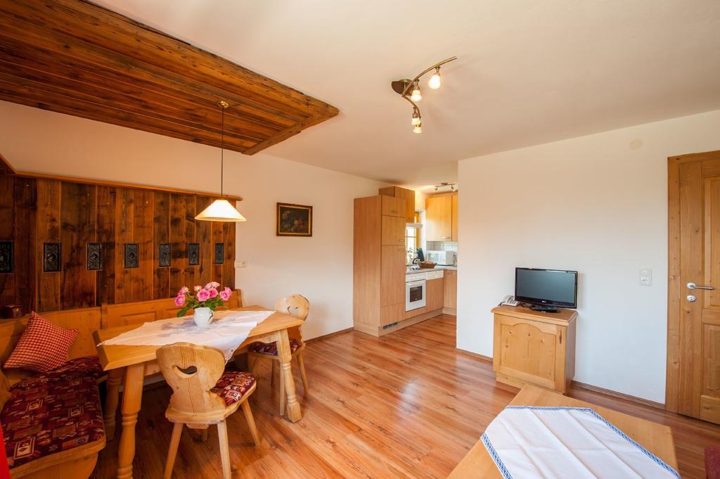 Zugspitzhotel Diana Thoerle Ehrwald Chambre photo